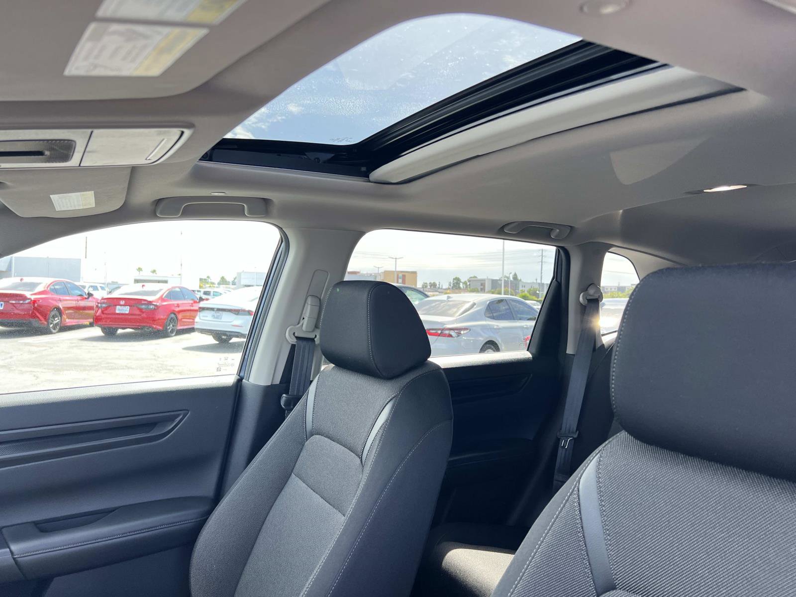 Used 2024 Honda CR-V EX image 18