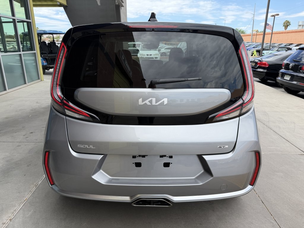 Used 2025 Kia Soul GT-Line w/ GT-Line Technology Package FWD image 13