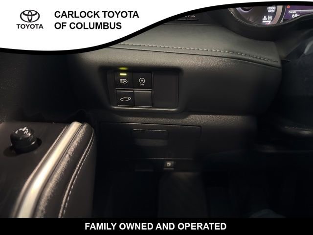 Used 2023 Toyota Highlander LE image 27
