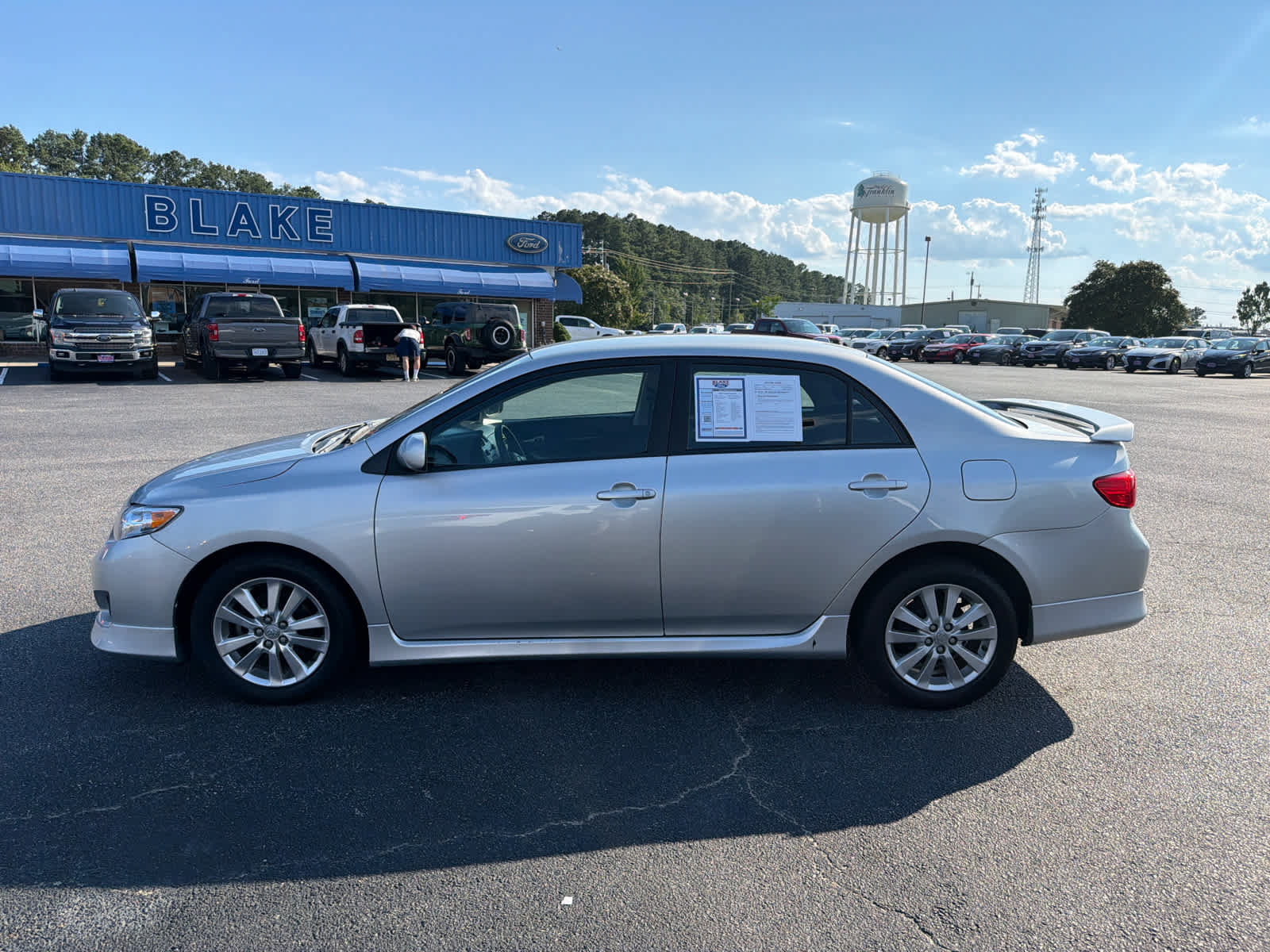 Used 2010 Toyota Corolla S FWD image 6