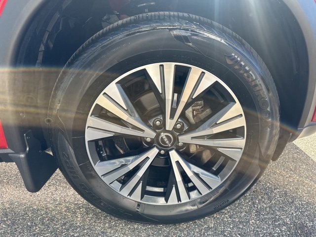 Used 2023 Nissan Rogue SV image 43