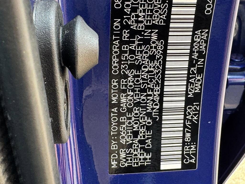 Used 2025 Toyota Corolla SE w/ SE Package FWD image 40