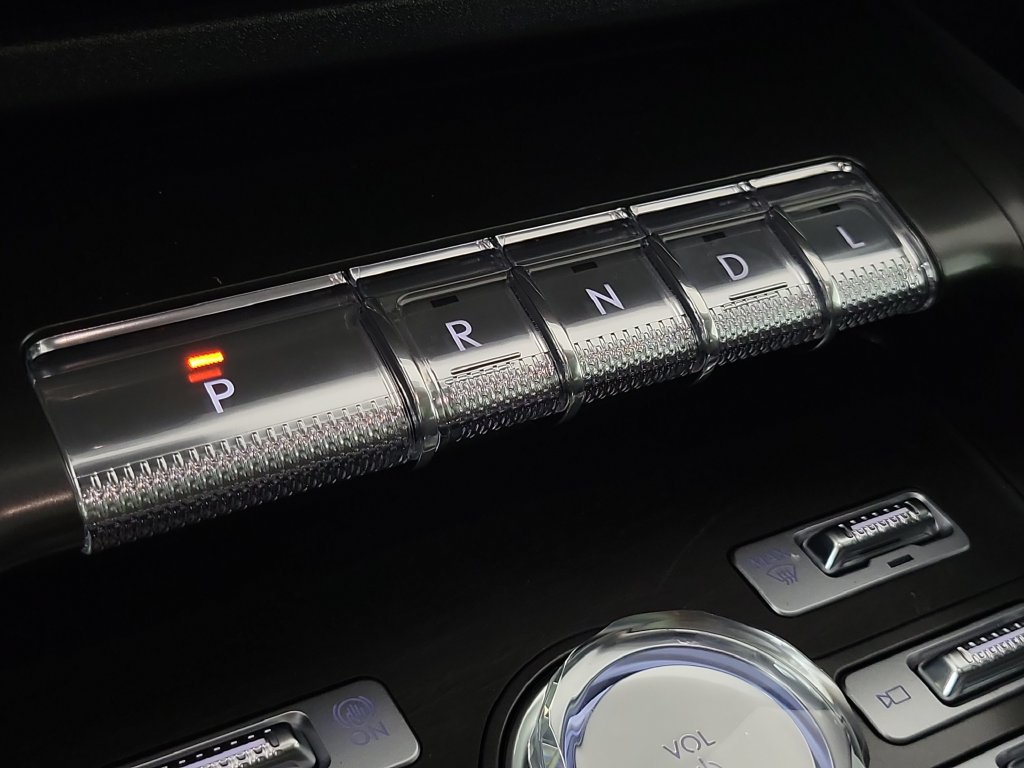 New 2026 Lincoln Nautilus Reserve AWD/4WD image 32