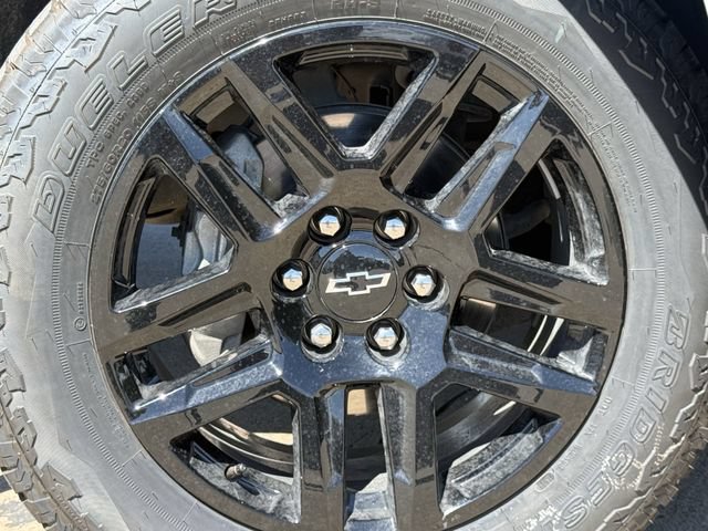 Certified 2026 Chevrolet Silverado 1500 LT AWD/4WD image 11