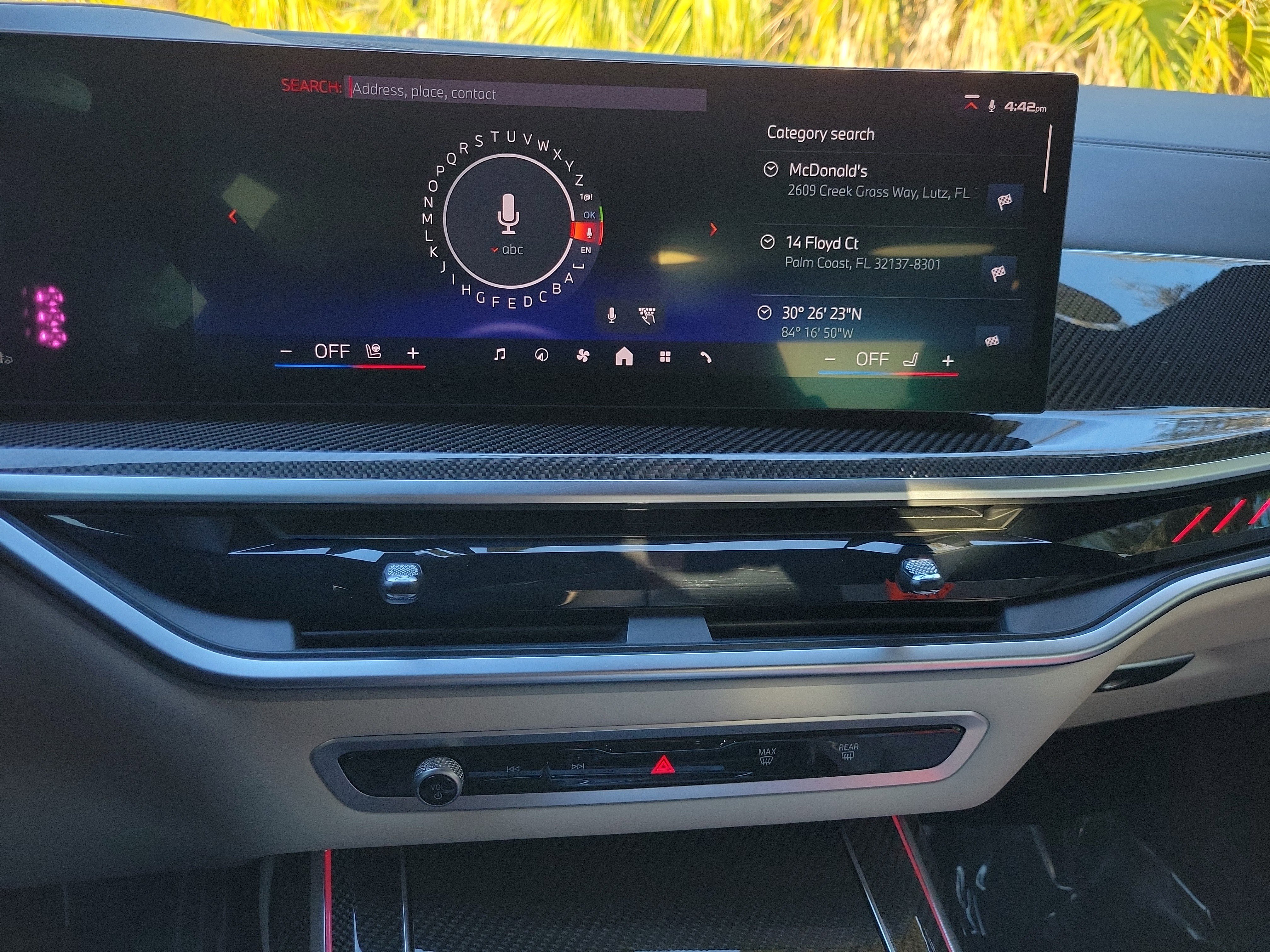 Used 2025 BMW X7 M60i image 25