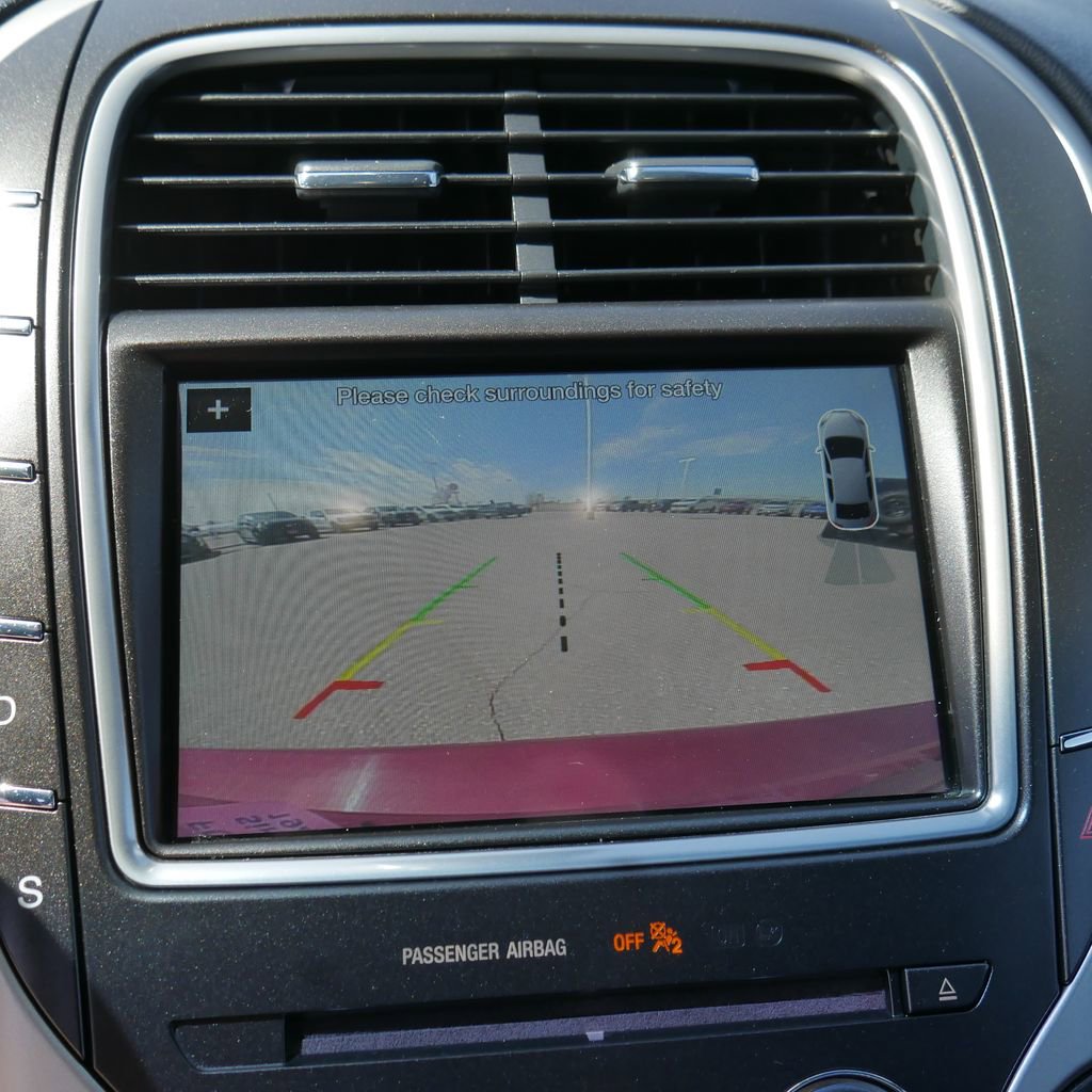 Used 2018 Lincoln MKX Select w/ Select Plus Package AWD/4WD image 34