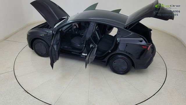 Used 2026 Tesla Model Y 2WD image 77