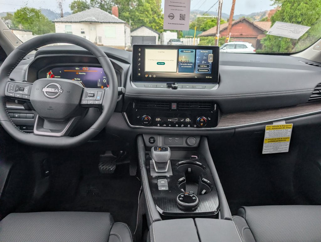 New 2026 Nissan Rogue Platinum AWD/4WD image 8