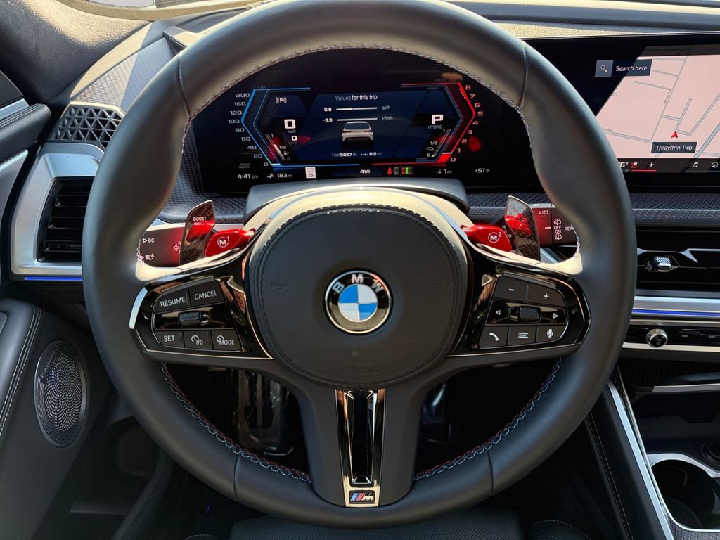 Certified 2026 BMW XM Label Red image 12