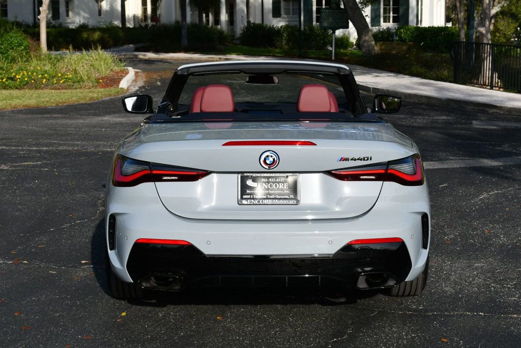 Used 2023 BMW M440i Convertible w/ Premium Package image 40