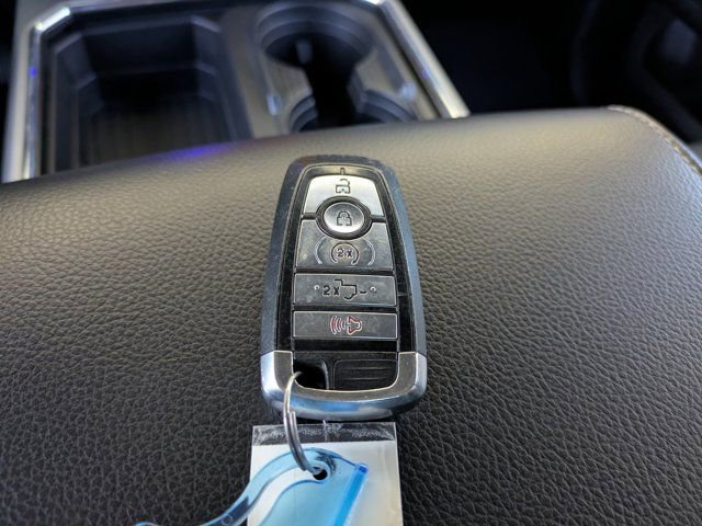 Used 2019 Ford F250 Lariat w/ Lariat Ultimate Package image 31