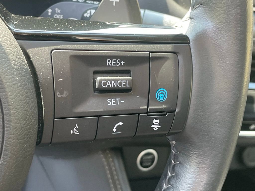 Used 2023 Nissan Rogue SL AWD/4WD image 30