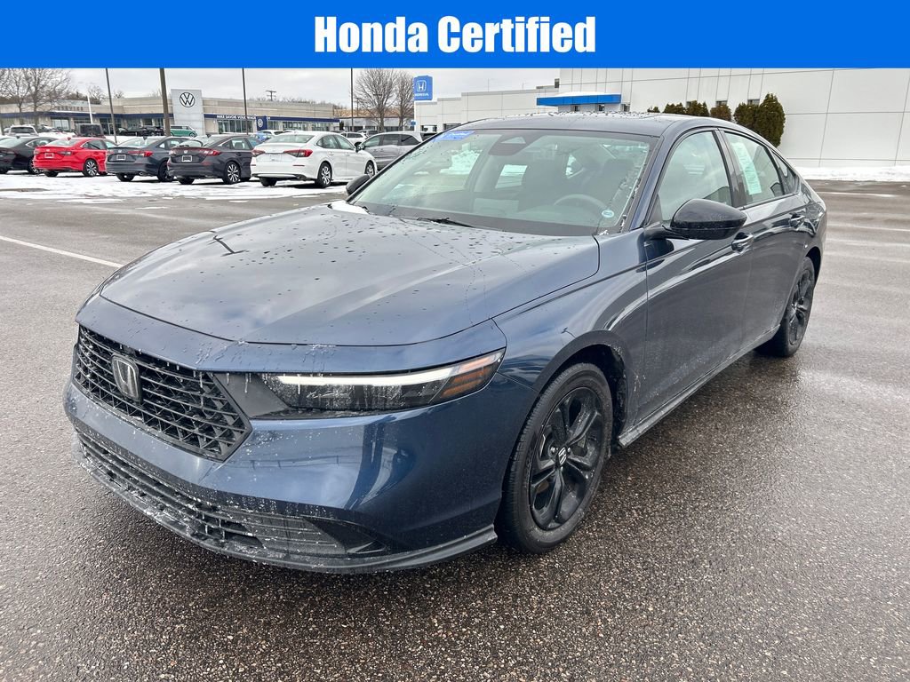 Certified 2025 Honda Accord SE image 4