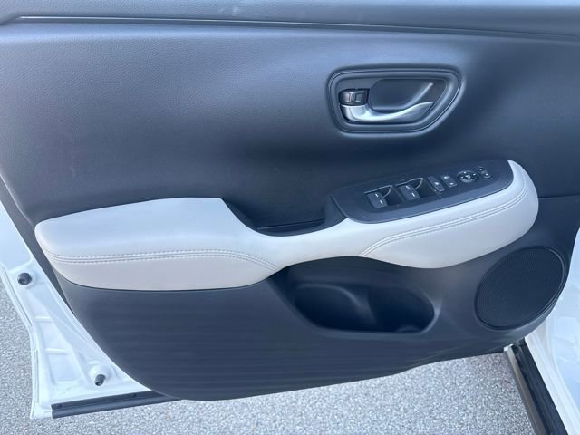 New 2026 Honda HR-V LX image 9