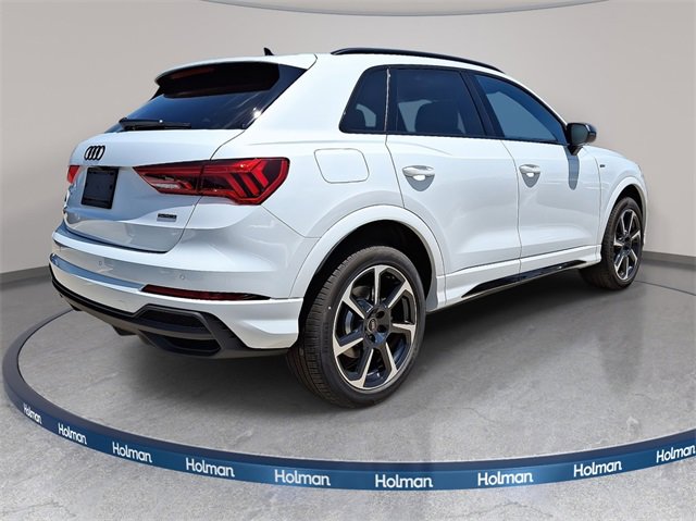 Used 2025 Audi Q3 2.0T Premium Plus w/ Premium Plus Package image 3