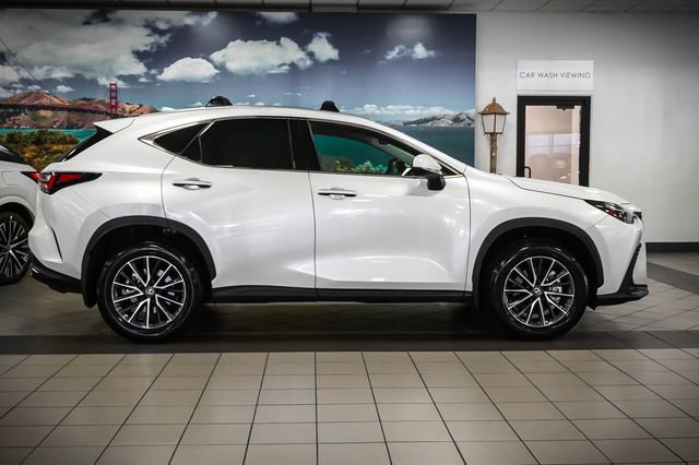 Used 2025 Lexus NX 250 FWD w/ Accessory Package (A2) image 4