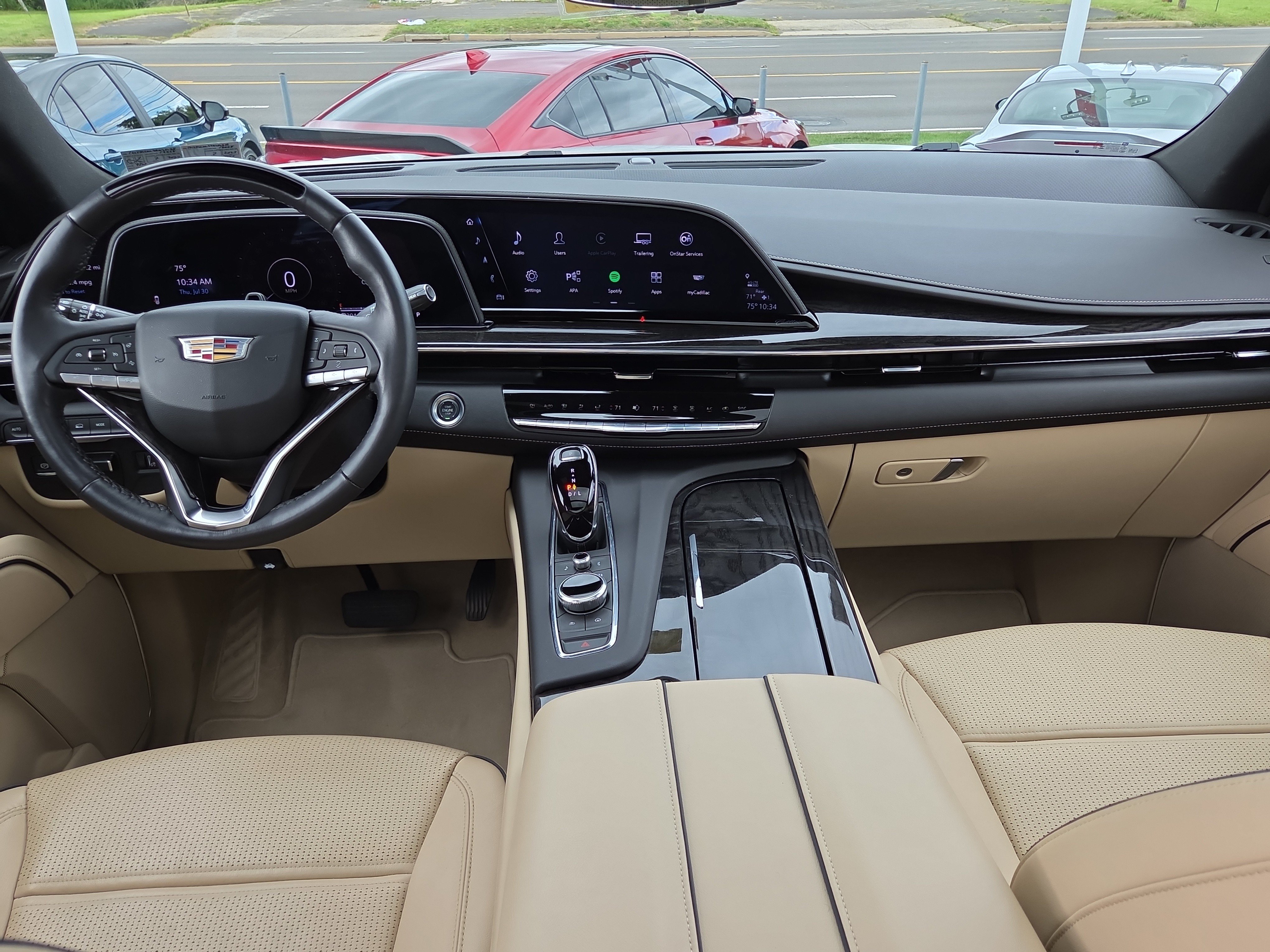 Used 2024 Cadillac Escalade Premium Luxury w/ Performance Package AWD/4WD image 22