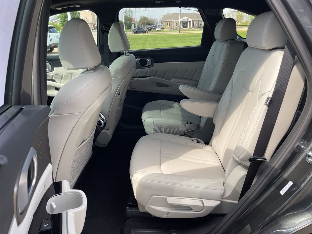 New 2026 Kia Sorento SX Prestige AWD/4WD image 11