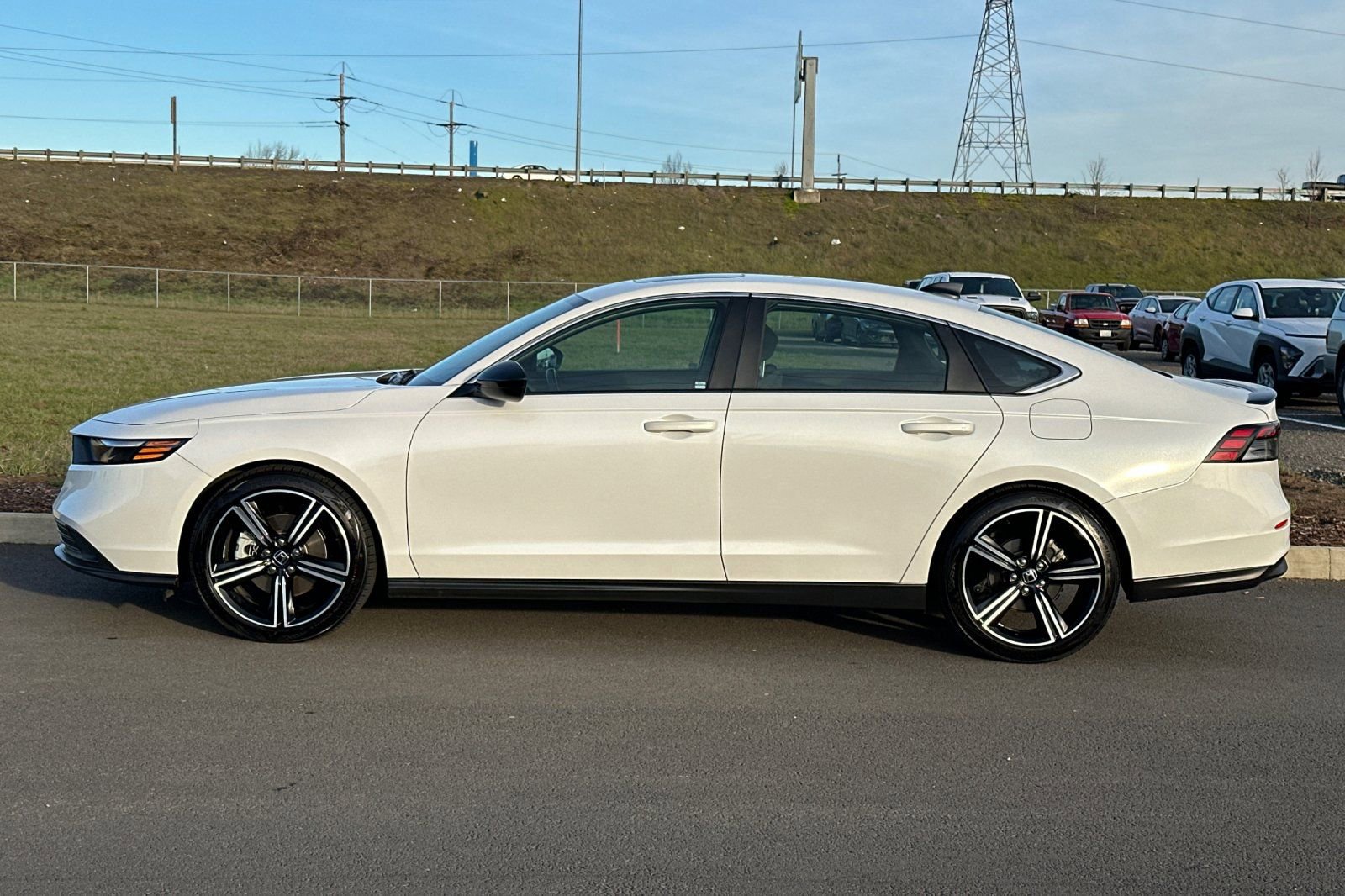 Used 2023 Honda Accord Sport image 6