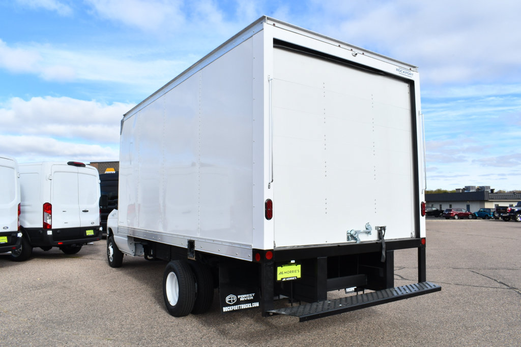 New 2027 Ford E-450 and Econoline 450 Super Duty w/ Power Equipment Group RWD image 15