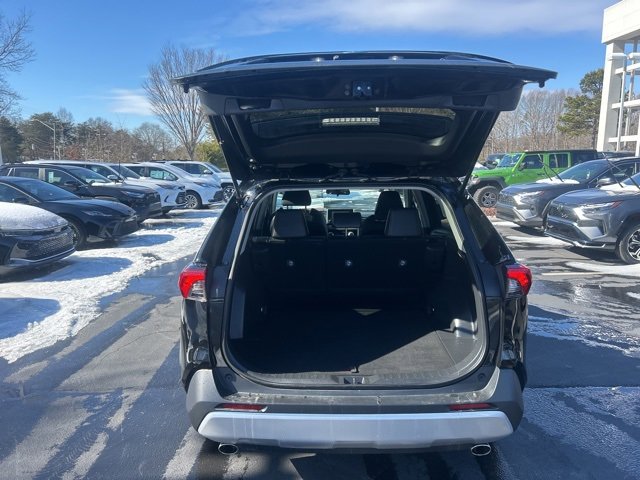 Used 2024 Toyota RAV4 Adventure image 7