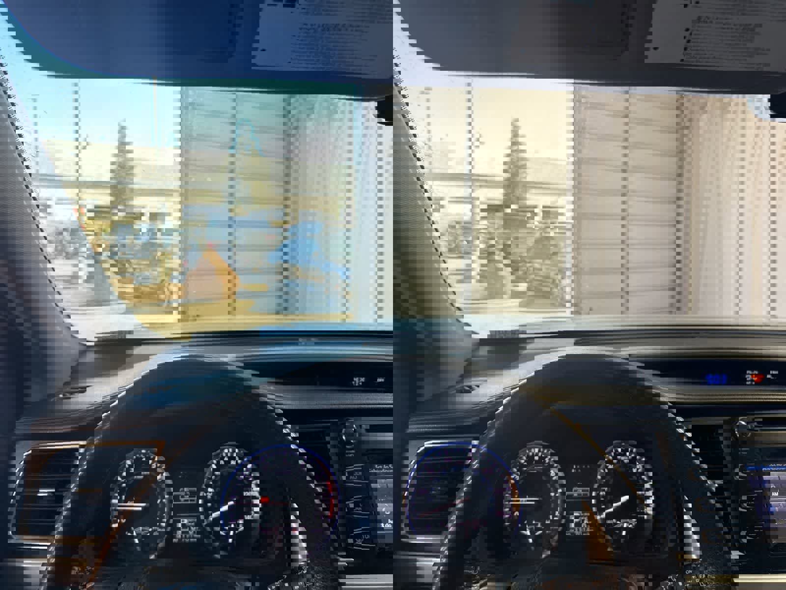 Used 2014 Toyota Highlander LE image 25