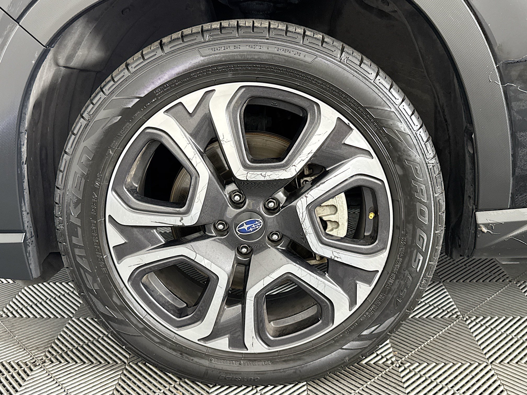 Used 2024 Subaru Ascent Limited AWD/4WD image 36