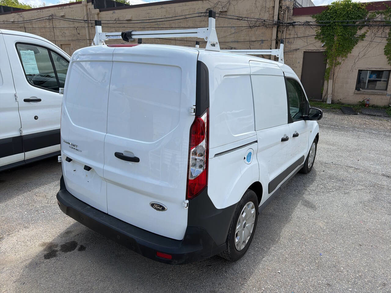 Used 2016 Ford Transit Connect XL FWD image 8