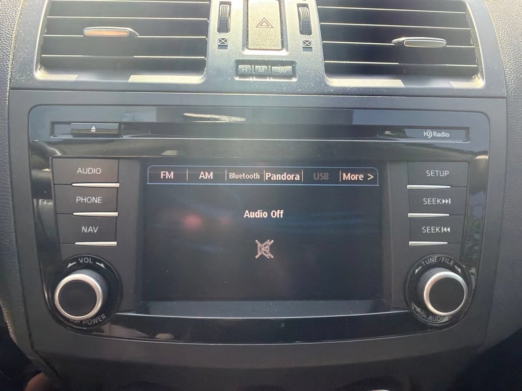 Used 2013 MAZDA MAZDA3 i Grand Touring FWD image 11