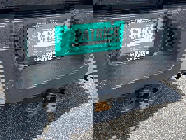 Used 2023 Ford F250 Lariat w/ FX4 Off-Road Package image 6