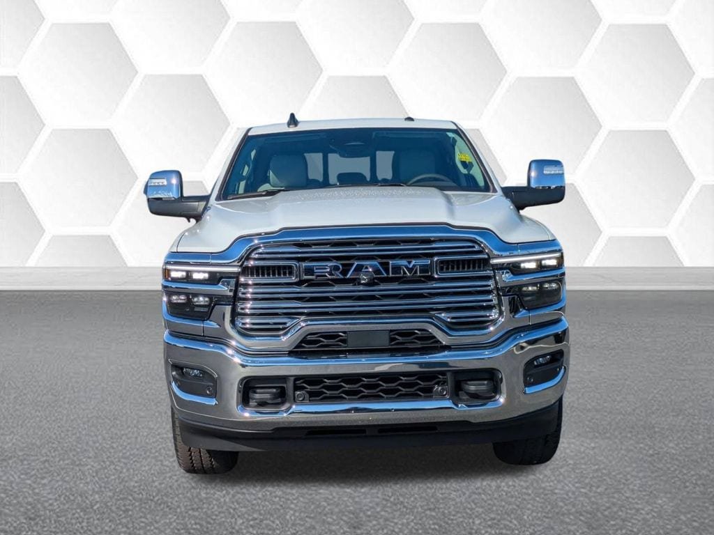 New 2026 RAM 2500 Laramie AWD/4WD image 9