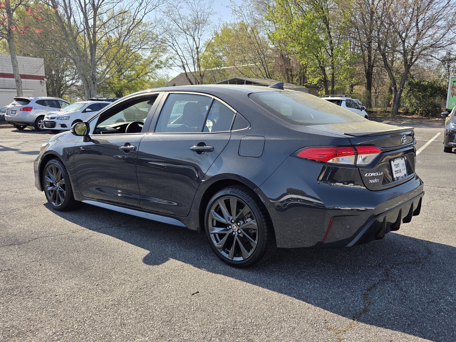 Certified 2025 Toyota Corolla SE w/ Convenience Package image 7