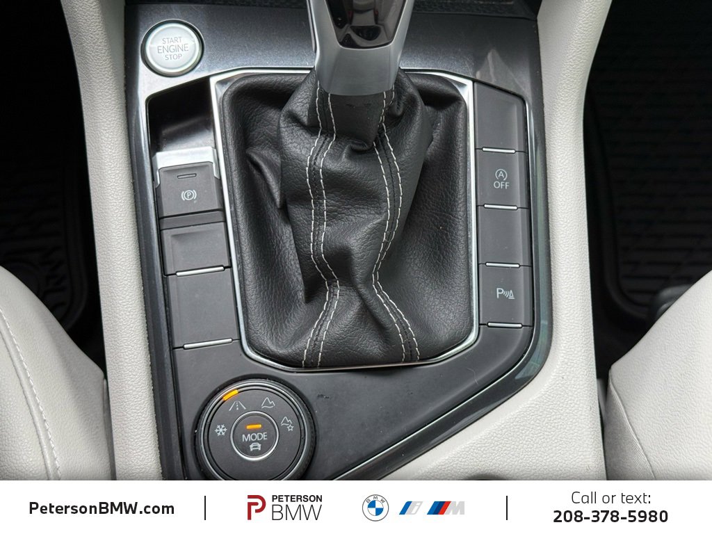 Used 2023 Volkswagen Tiguan SE R-Line image 37