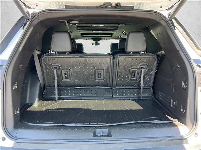 Used 2024 Chevrolet Traverse RS w/ LPO, Floor Liner Package AWD/4WD image 6