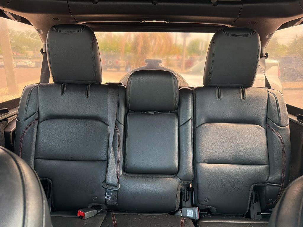 Used 2018 Jeep Wrangler Unlimited Rubicon image 22