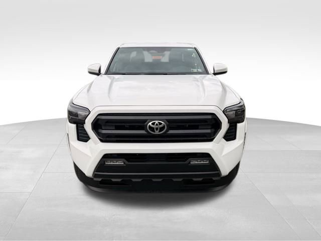 New 2025 Toyota Tacoma SR5 image 9