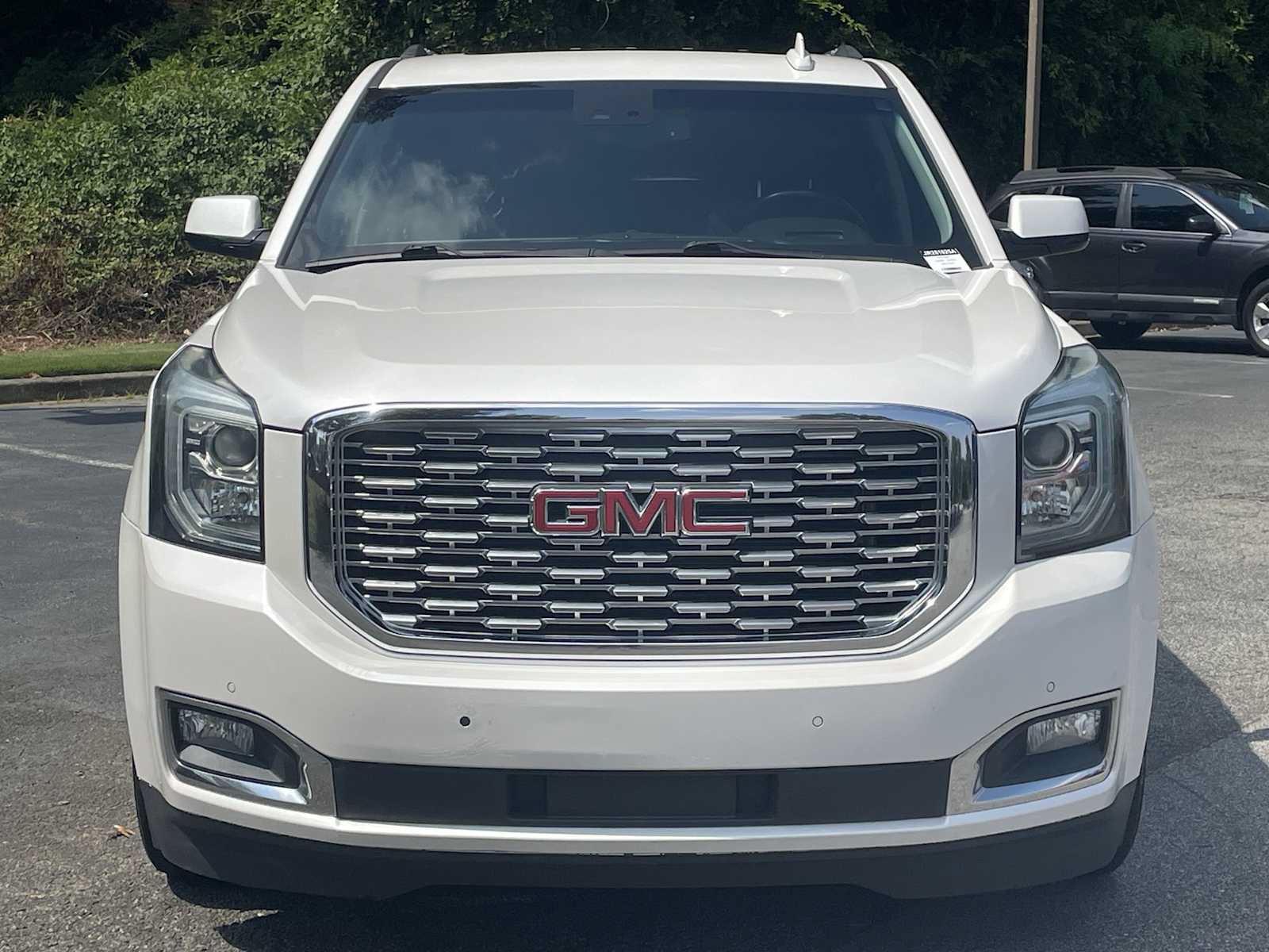 Used 2018 GMC Yukon XL Denali w/ Denali Ultimate Package RWD image 6