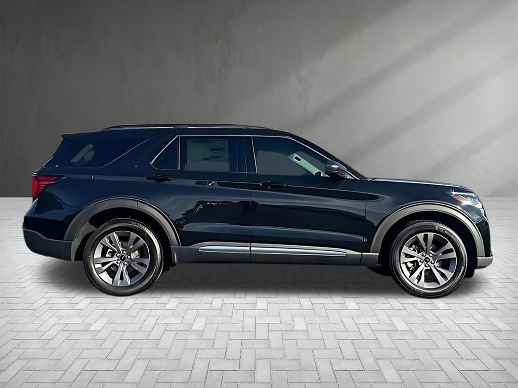 New 2025 Ford Explorer Active w/ Active Comfort Package image 4