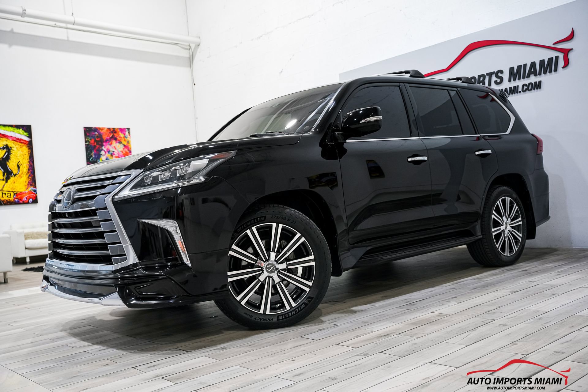 Used 2021 Lexus LX 570 4WD w/ Luxury Package image 4