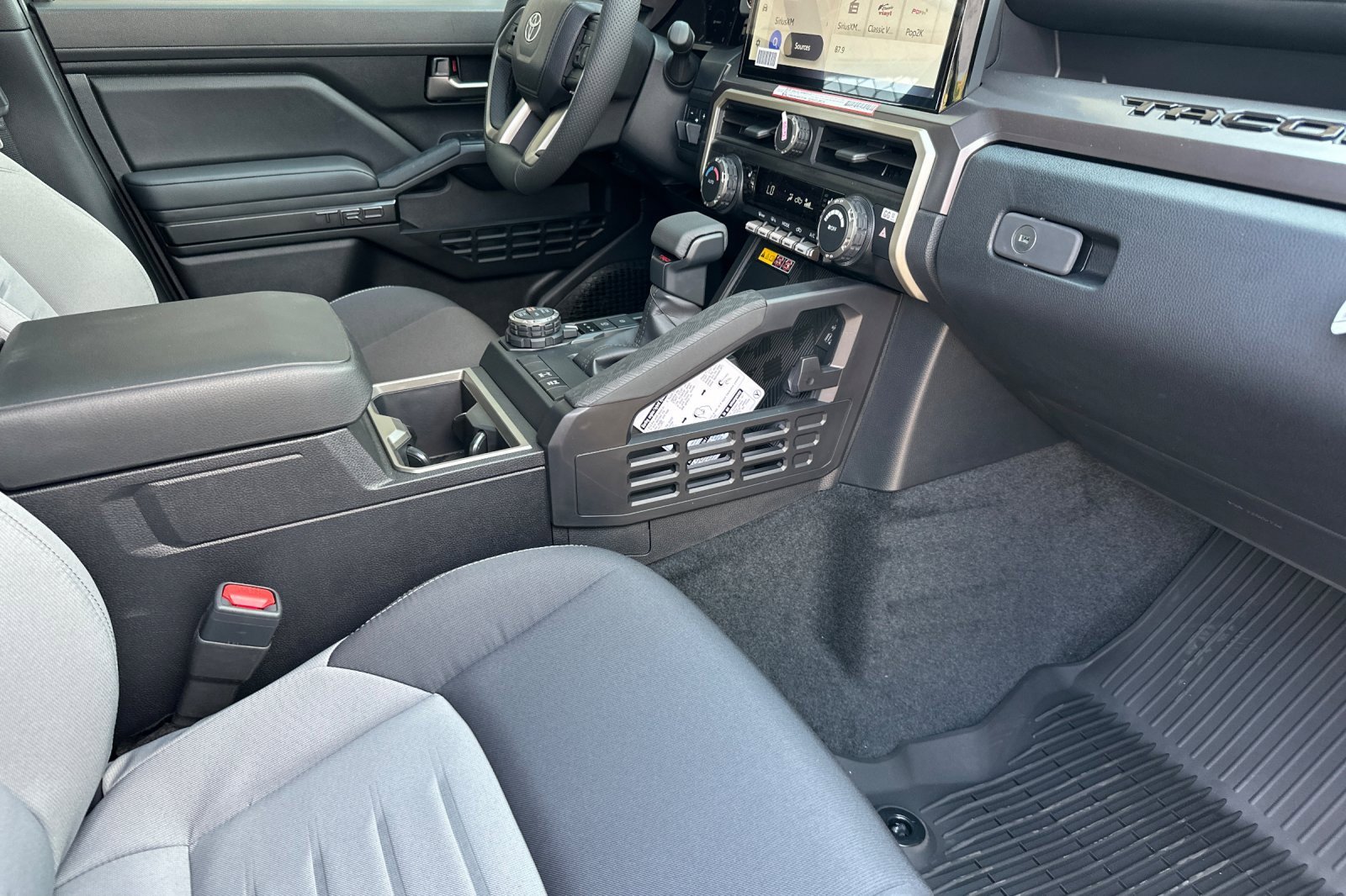 New 2025 Toyota Tacoma TRD Off-Road image 15