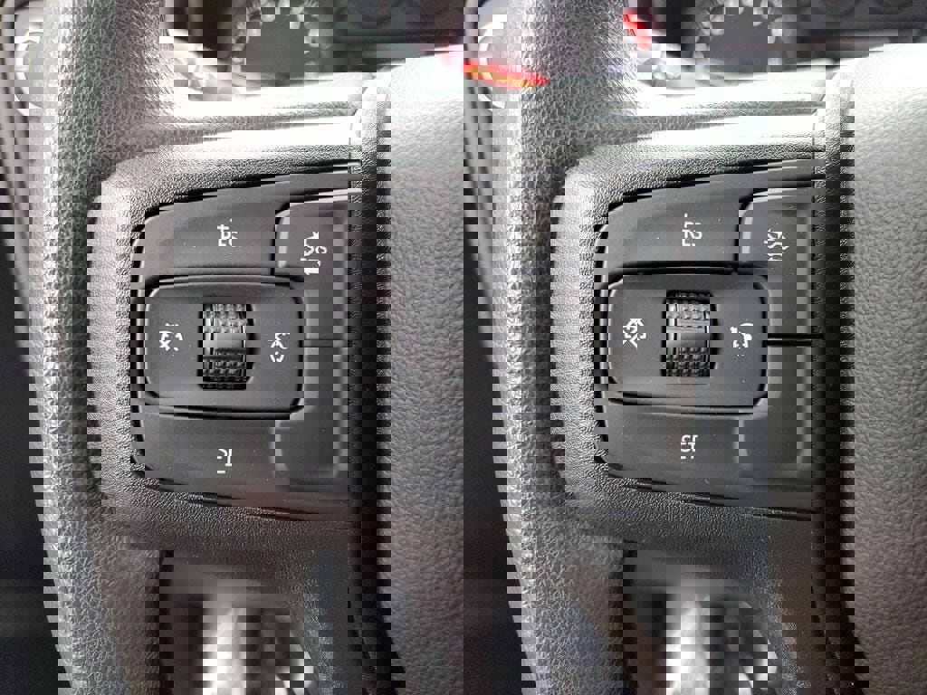 Used 2025 Chevrolet Silverado 1500 Custom image 11