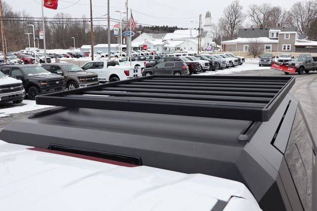 Used 2023 GMC Sierra 3500 AT4 w/ AT4 Preferred Package AWD/4WD image 23