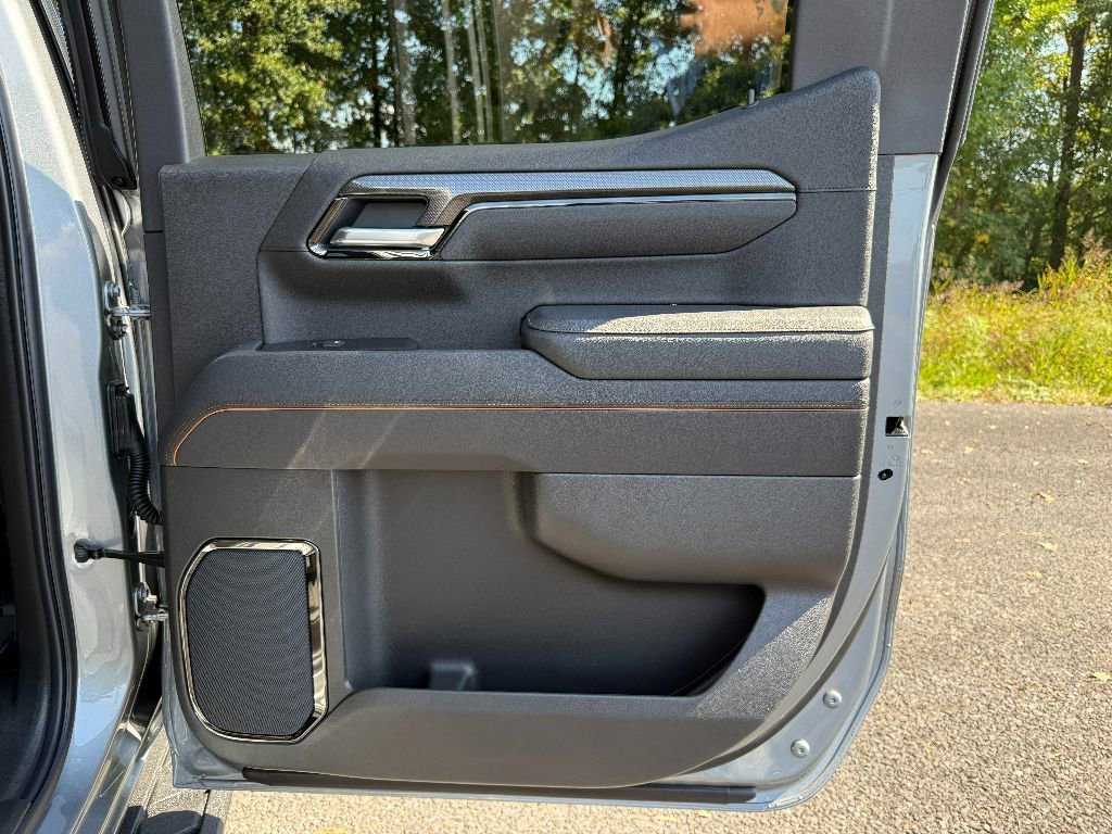 New 2026 GMC Sierra 1500 AT4 w/ AT4 Premium Package image 31