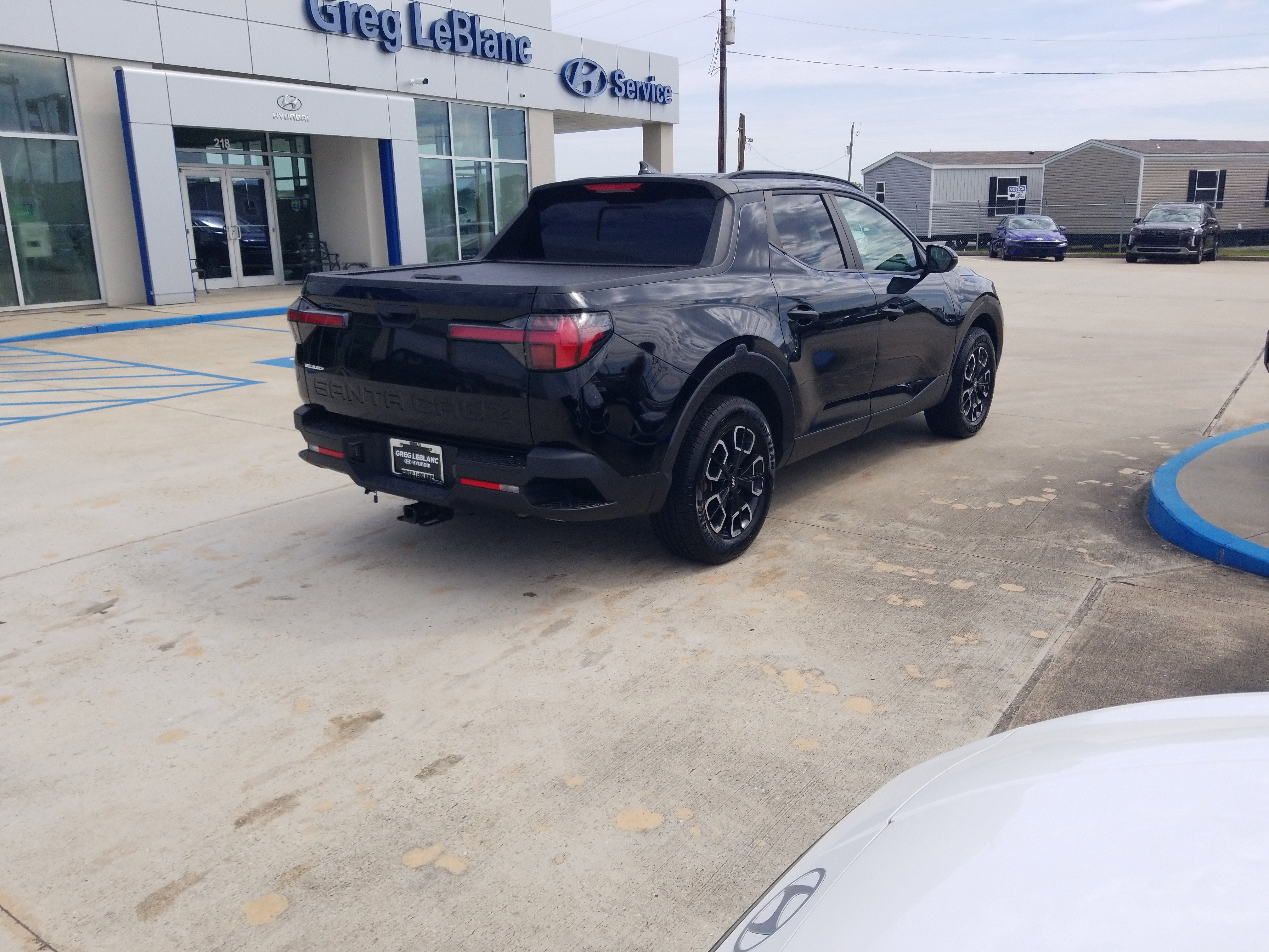 Used 2022 Hyundai Santa Cruz SEL w/ Activity Package FWD image 7
