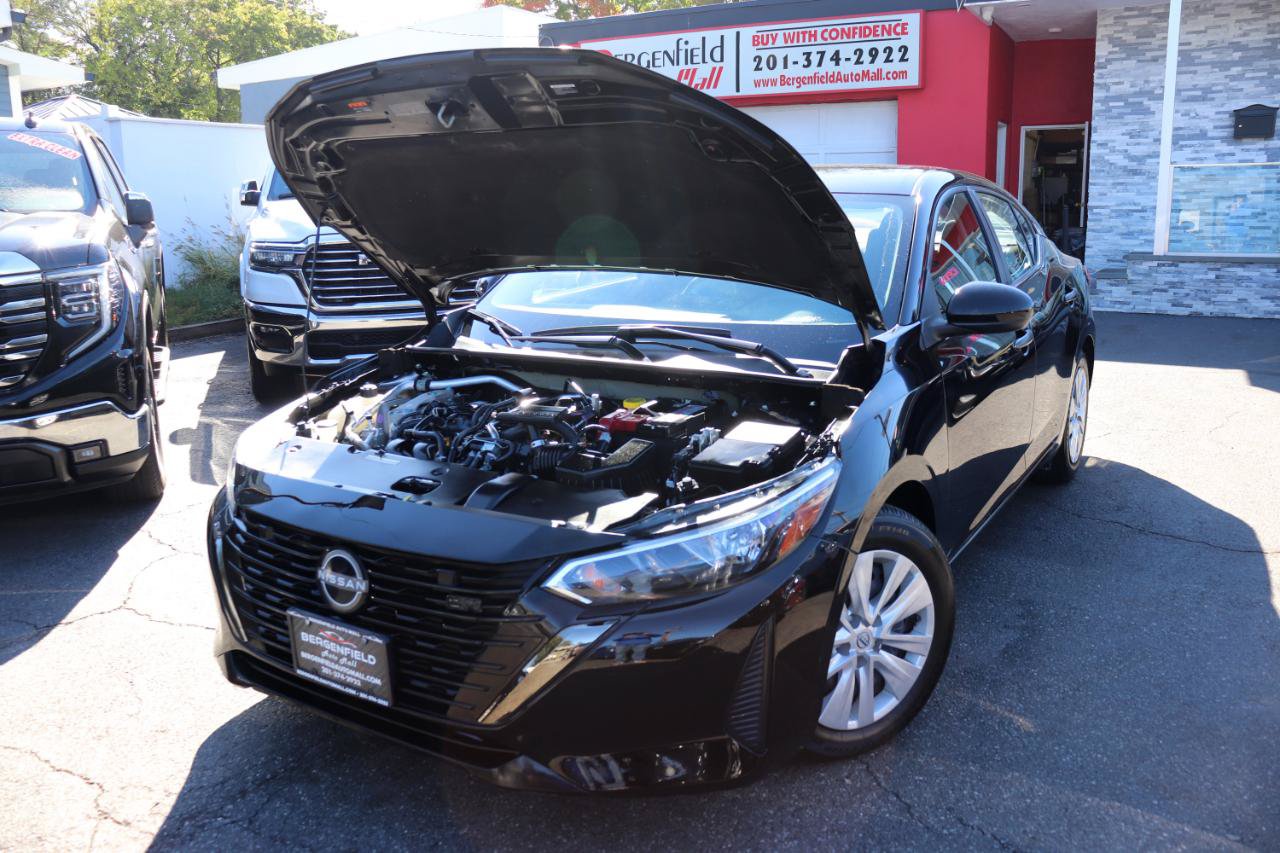 Used 2025 Nissan Sentra S FWD image 43
