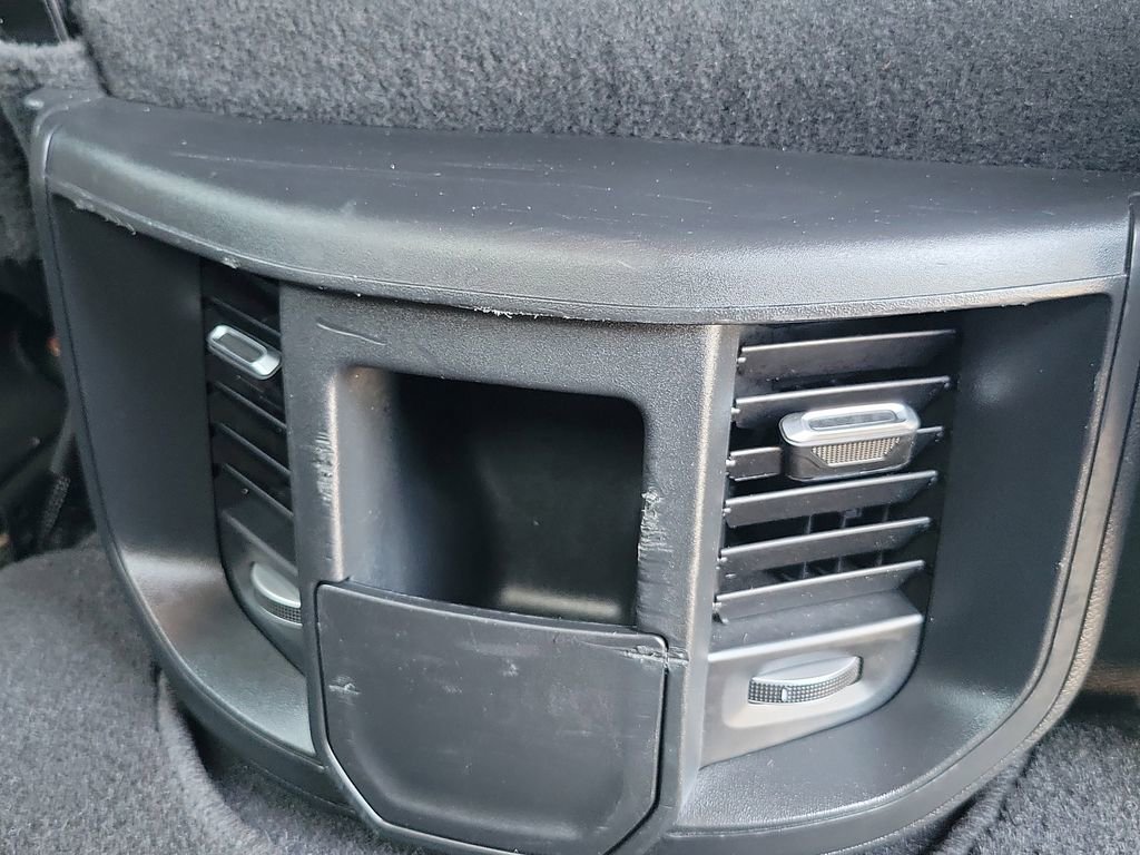 Used 2024 RAM 3500 Big Horn AWD/4WD image 27