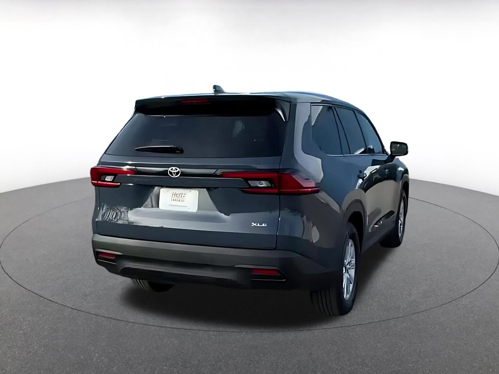 Used 2025 Toyota Grand Highlander FWD image 12