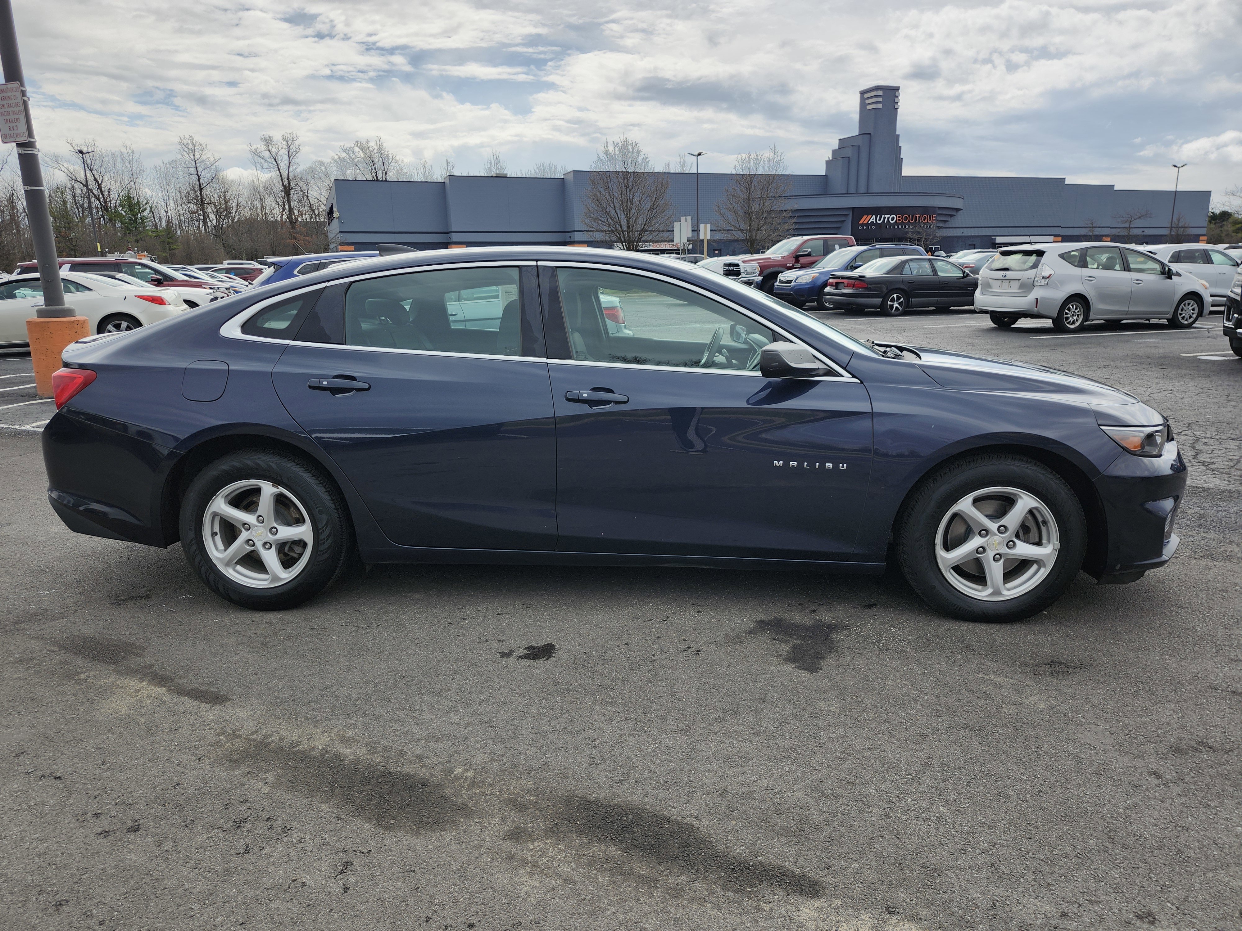 Used 2016 Chevrolet Malibu LS image 16