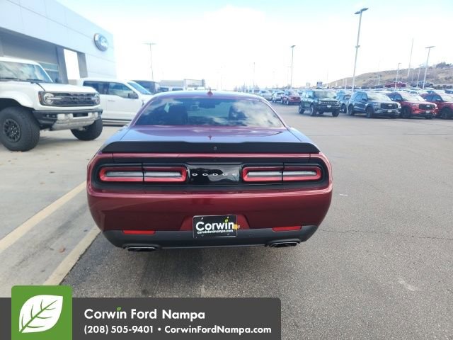 Used 2019 Dodge Challenger R/T w/ Plus Package image 5