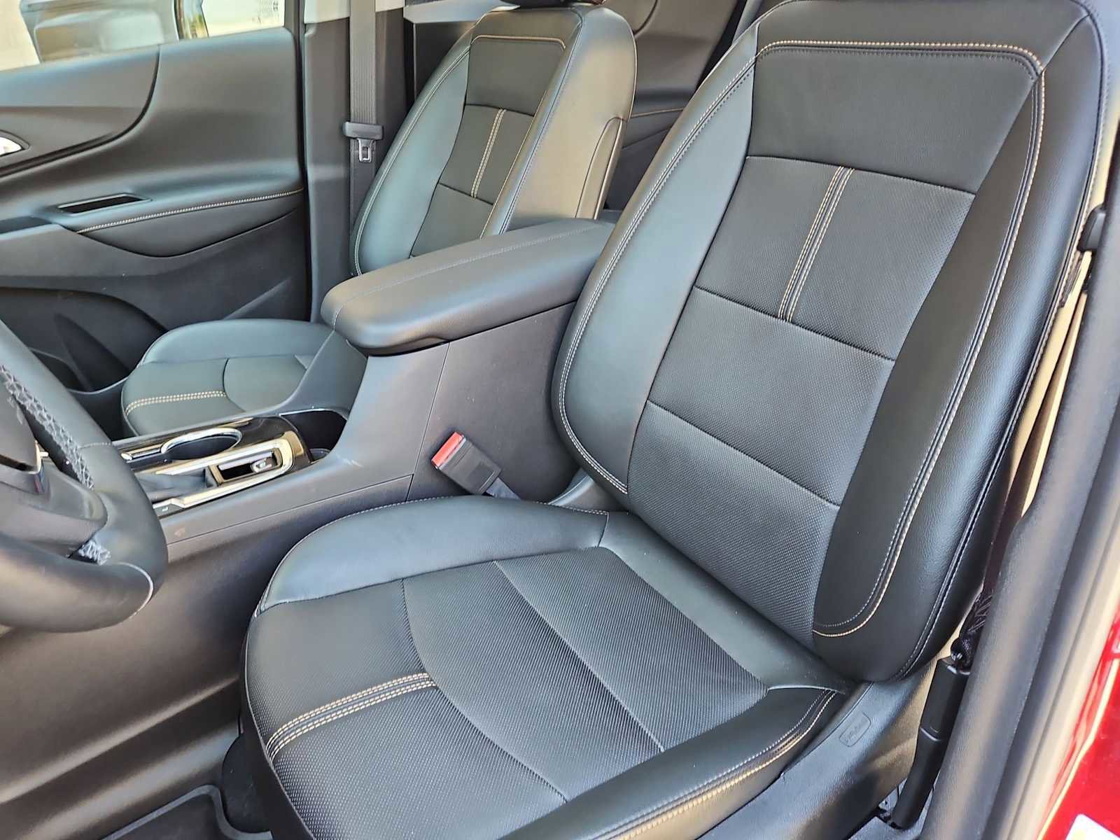 Certified 2023 Chevrolet Equinox Premier FWD image 17